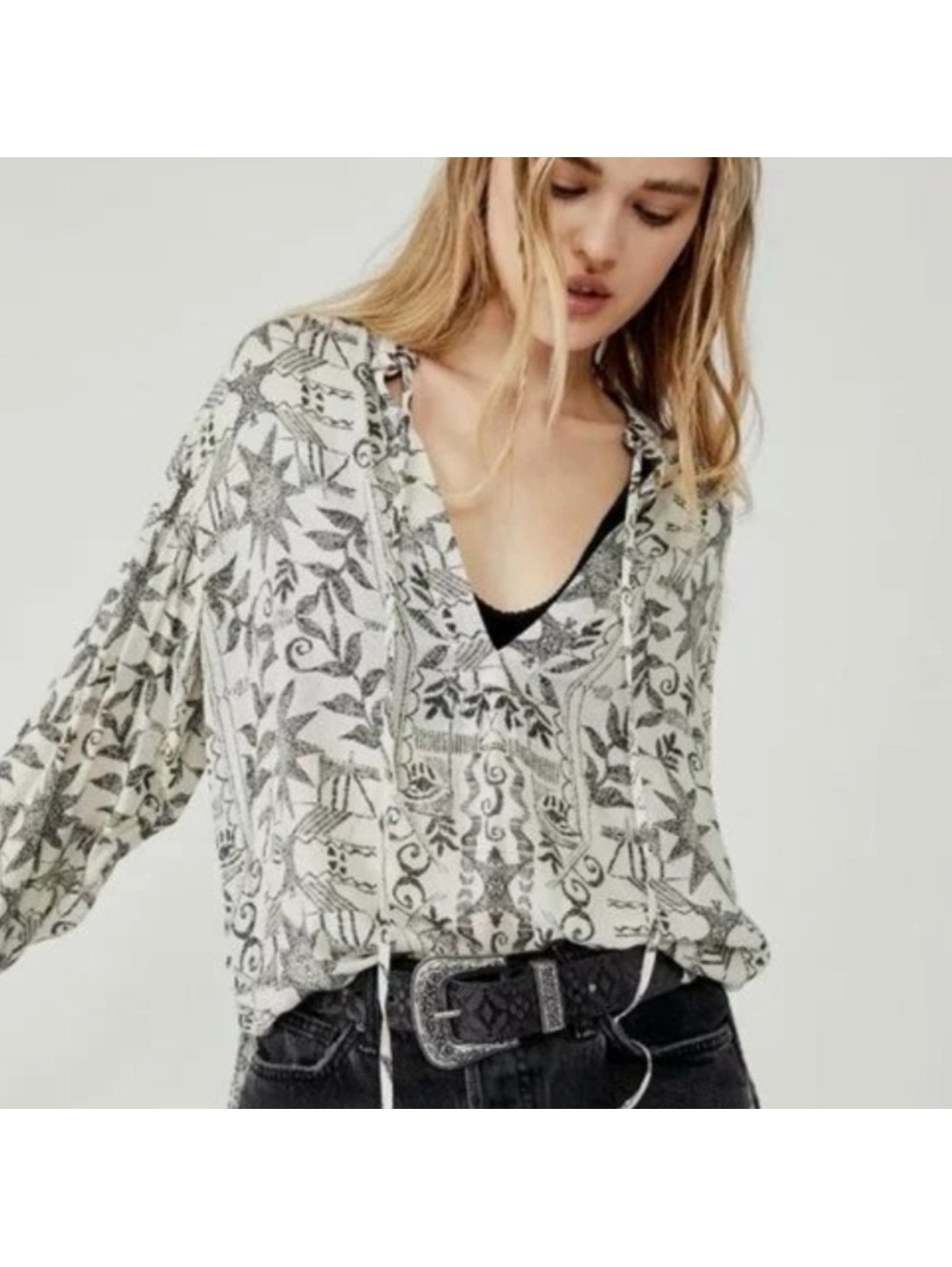 Free people Mia Boho Chic Tunic Viscose Tea Combo ivory/black women size small